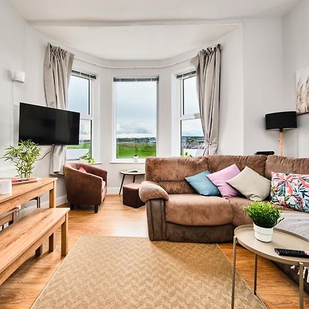 2 Dunluce Green - Portrush By The Sea Bagian luar foto